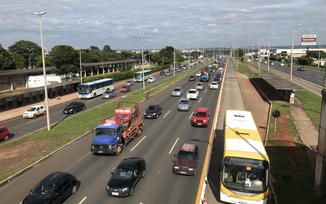 GDF libera faixa de ônibus para carros na EPTG